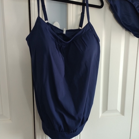 Lands' End Navy Two Piece Tankini Bathing Suit 12 - Picture 2 of 11